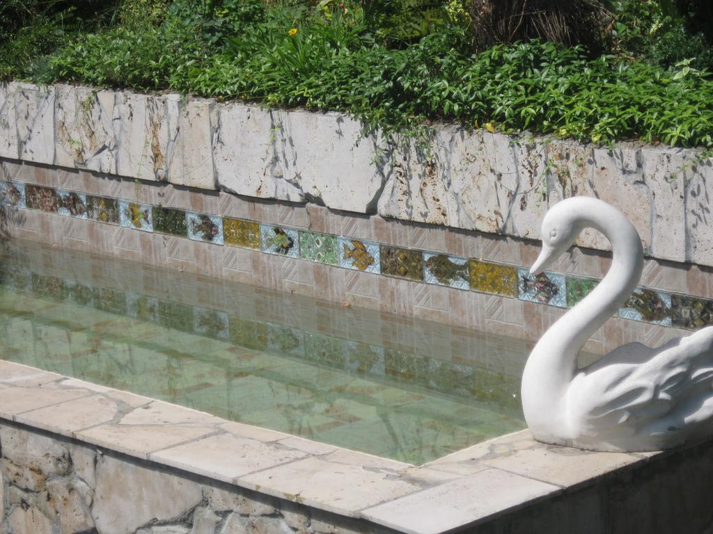 Guest House Bankya Bagian luar foto