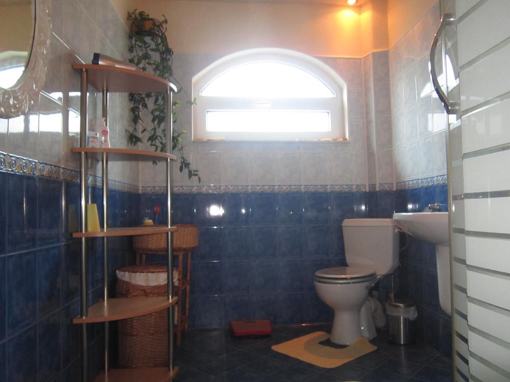 Guest House Bankya Bagian luar foto